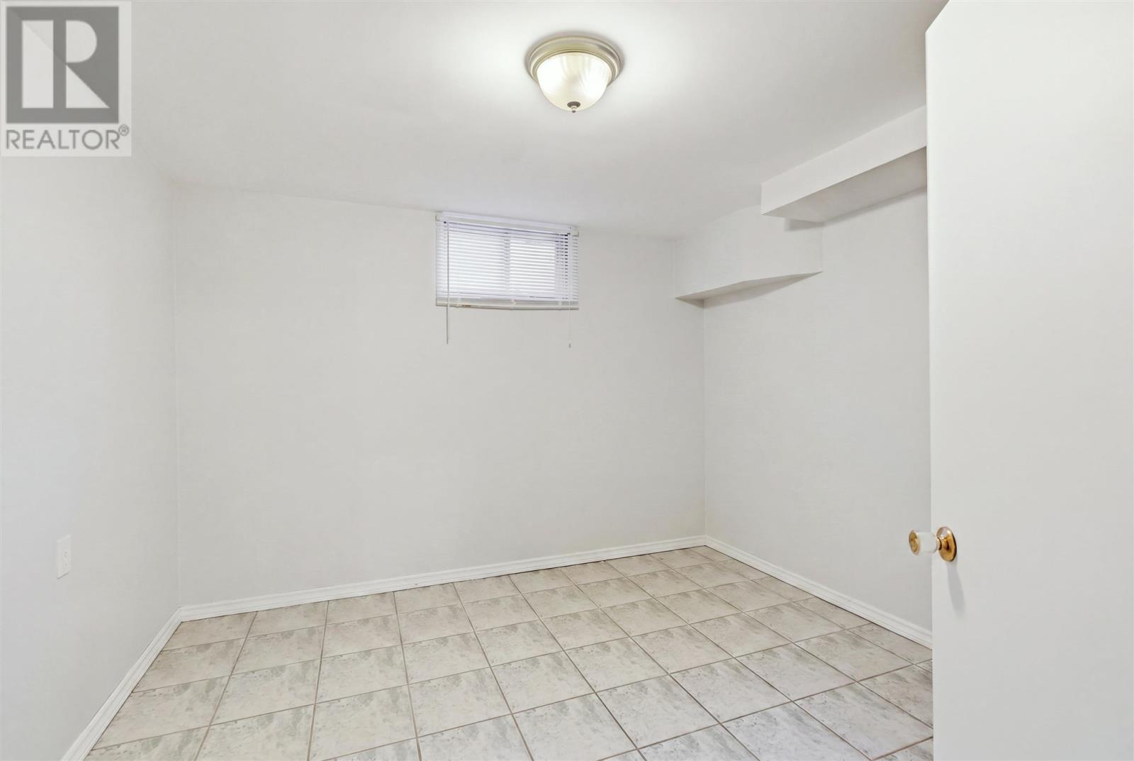 371 Doncaster Rd Property Photo 28