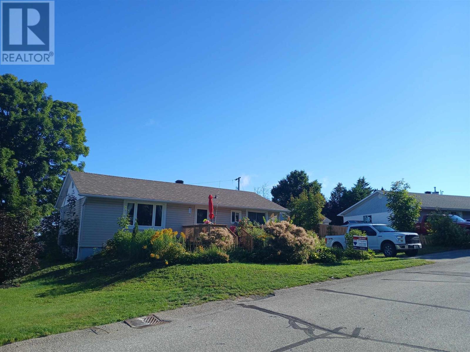 20 Gillanders RD