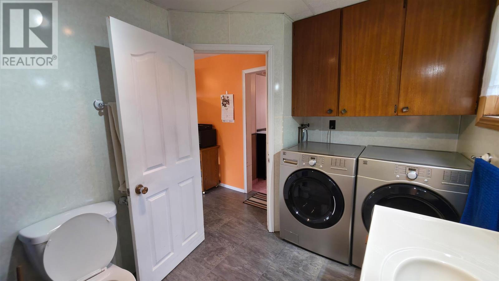 16 Stevens St Property Photo 27