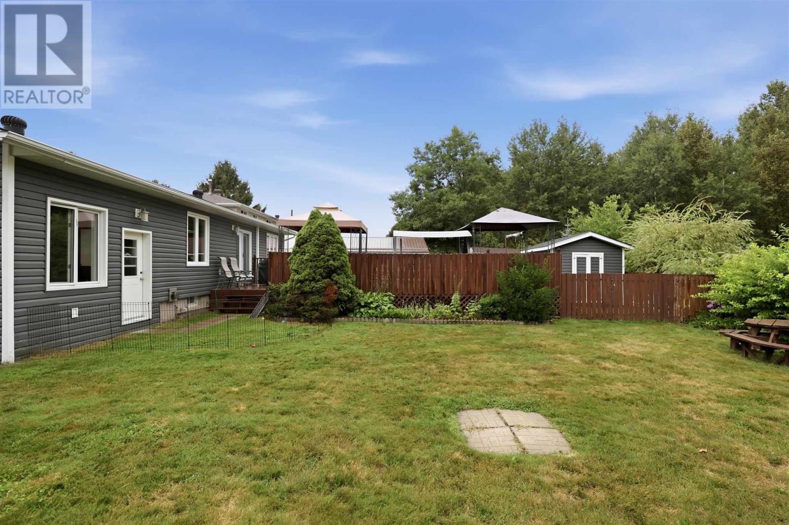 86 Glen Ave Property Photo 40