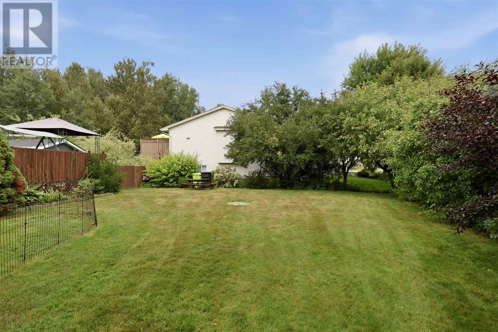 86 Glen Ave Property Photo 42