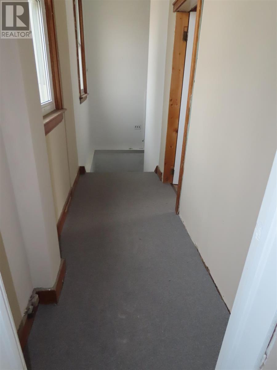 346 North St Property Photo 17
