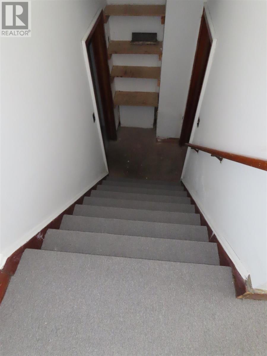 346 North St Property Photo 22