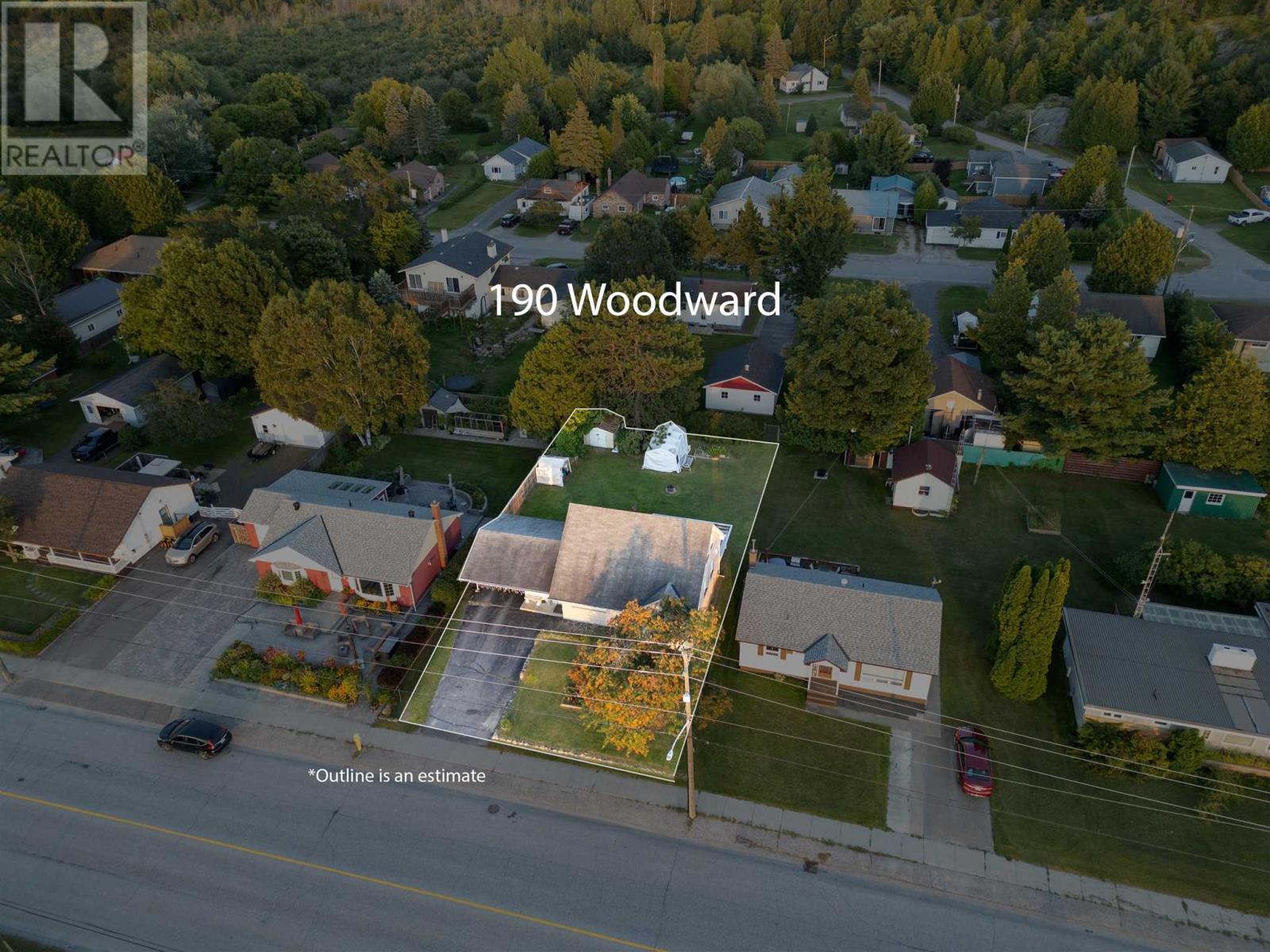 190 Woodward Ave Property Photo 2
