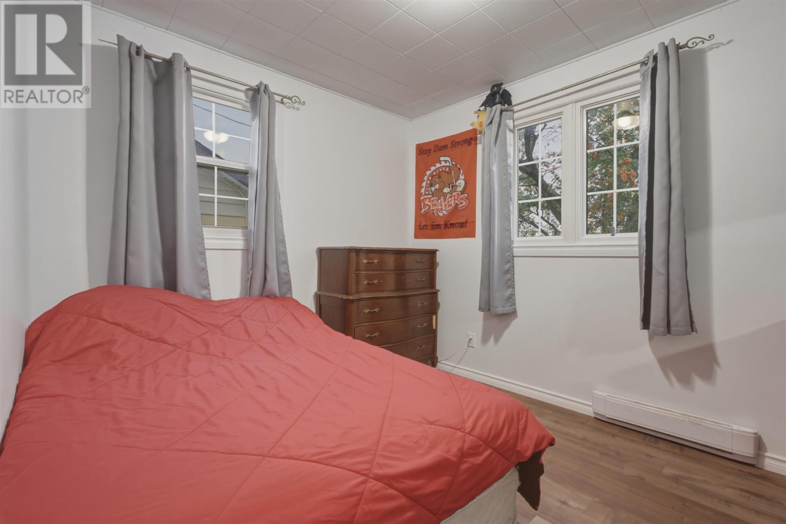 190 Woodward Ave Property Photo 16