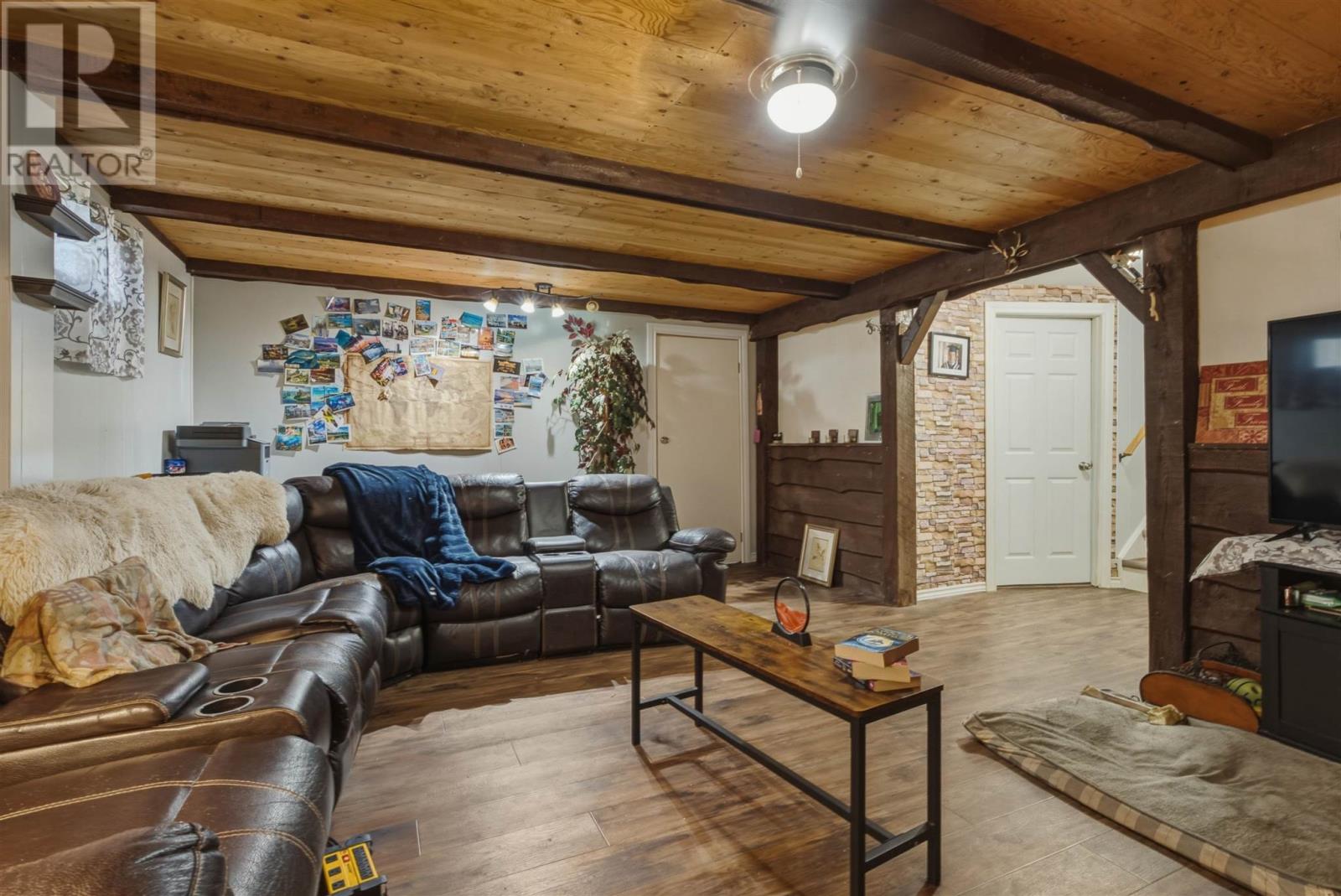 190 Woodward Ave Property Photo 31
