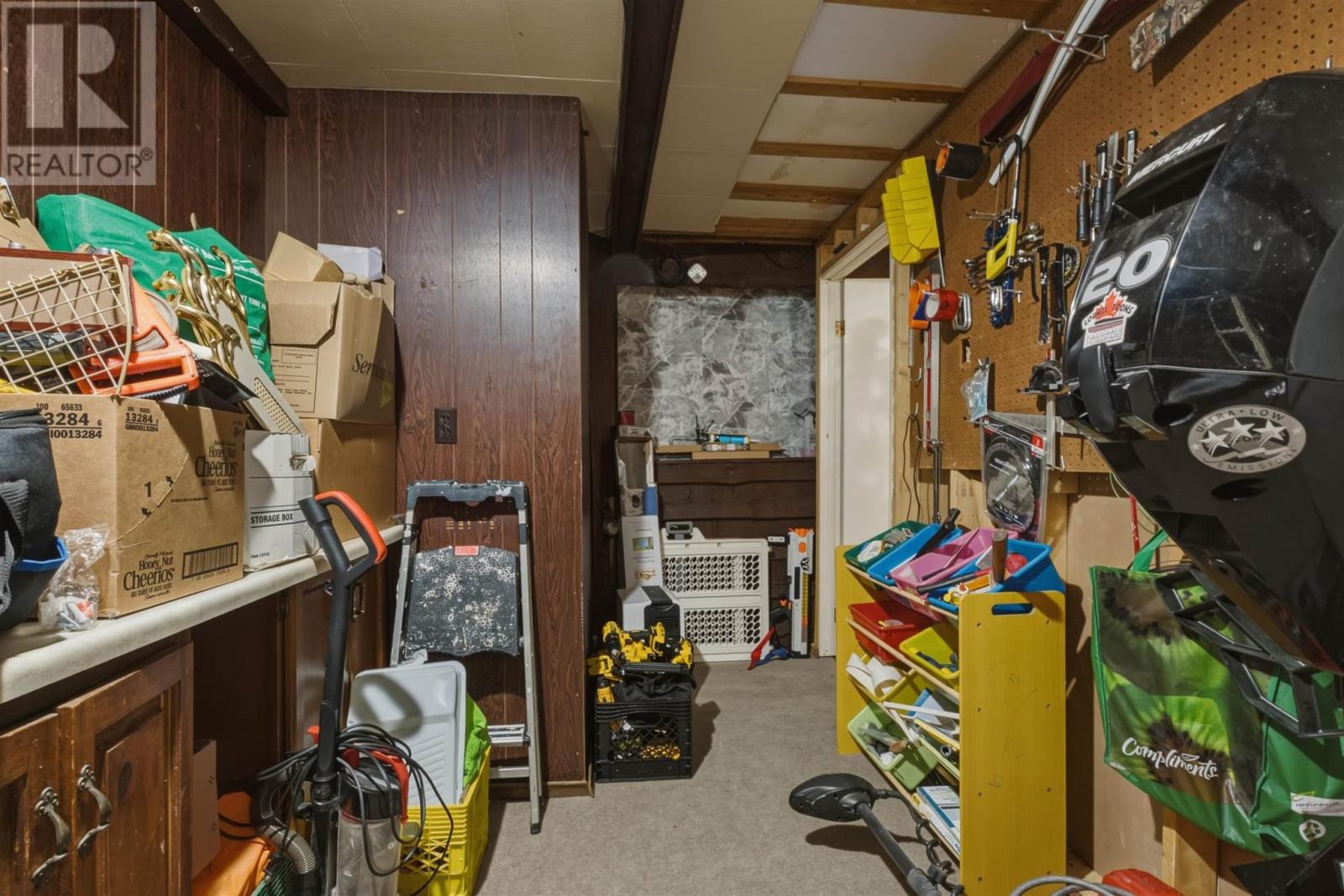190 Woodward Ave Property Photo 33