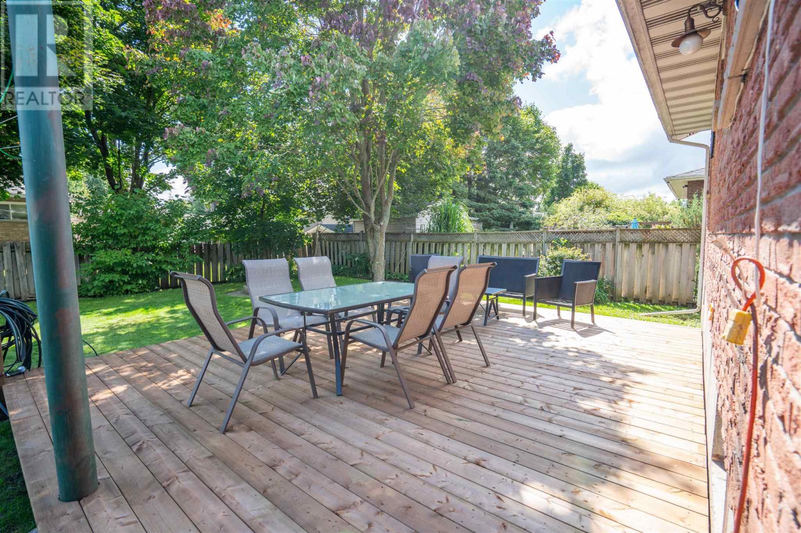 26 Heath Rd Property Photo 29