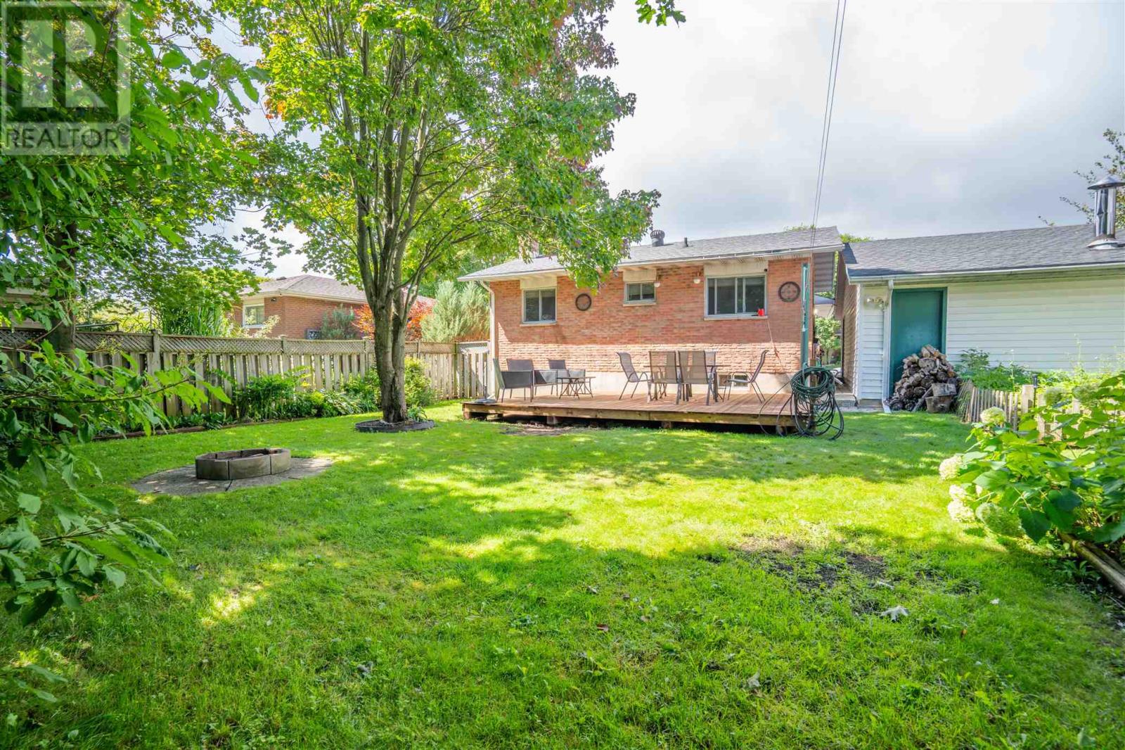 26 Heath Rd Property Photo 33