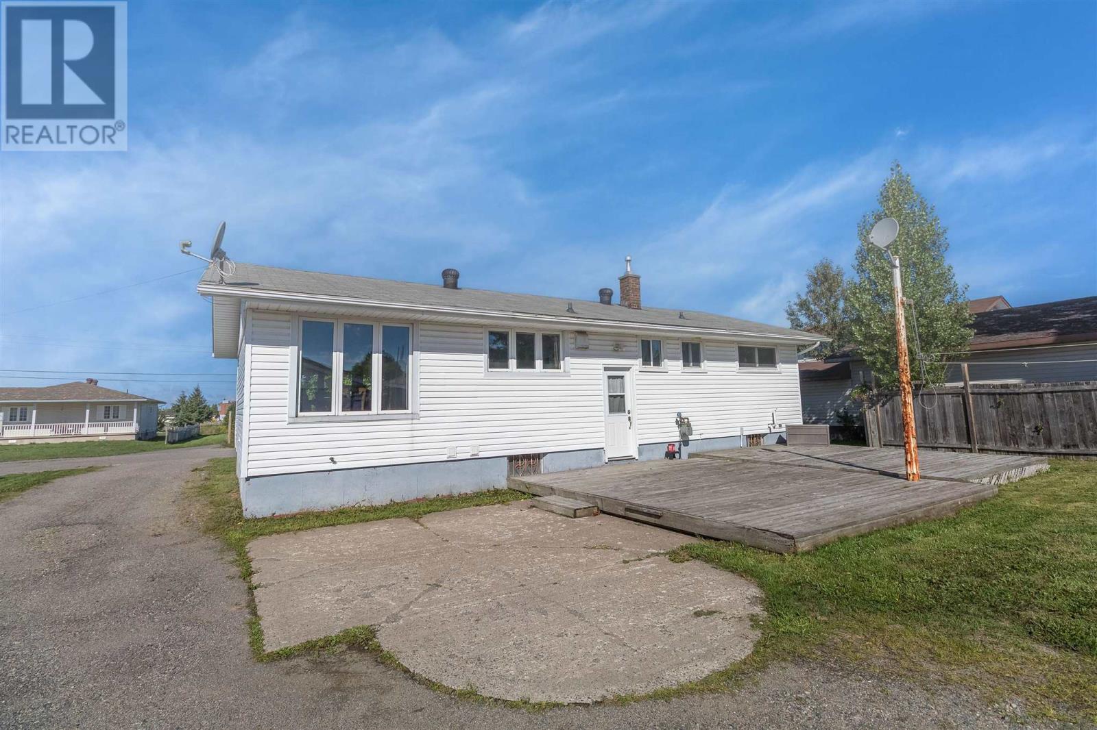 636 Cooper St Property Photo 33