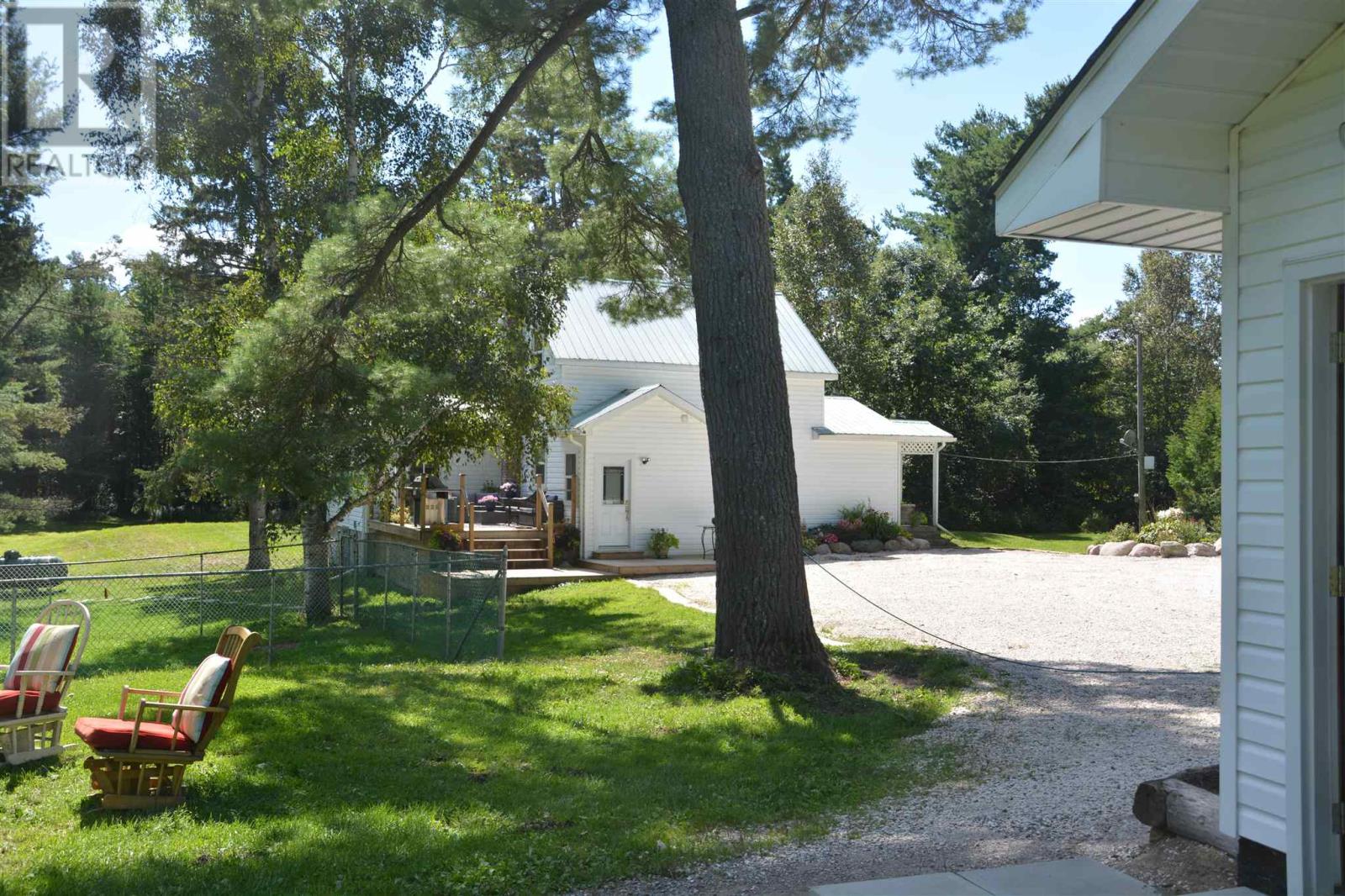 26 Centre Line Rd Property Photo 38