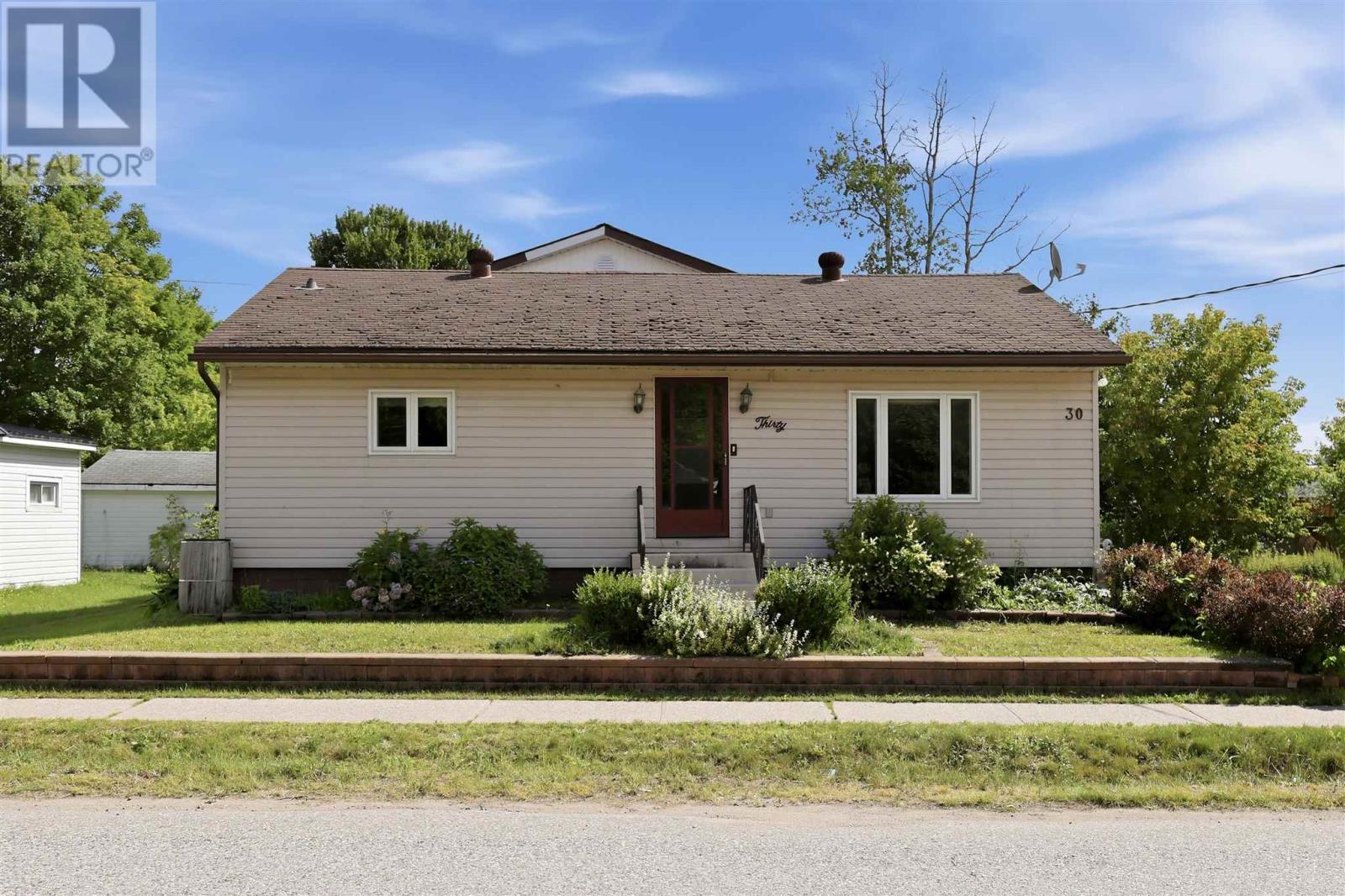 30 Adeline AVE Property Photo 1