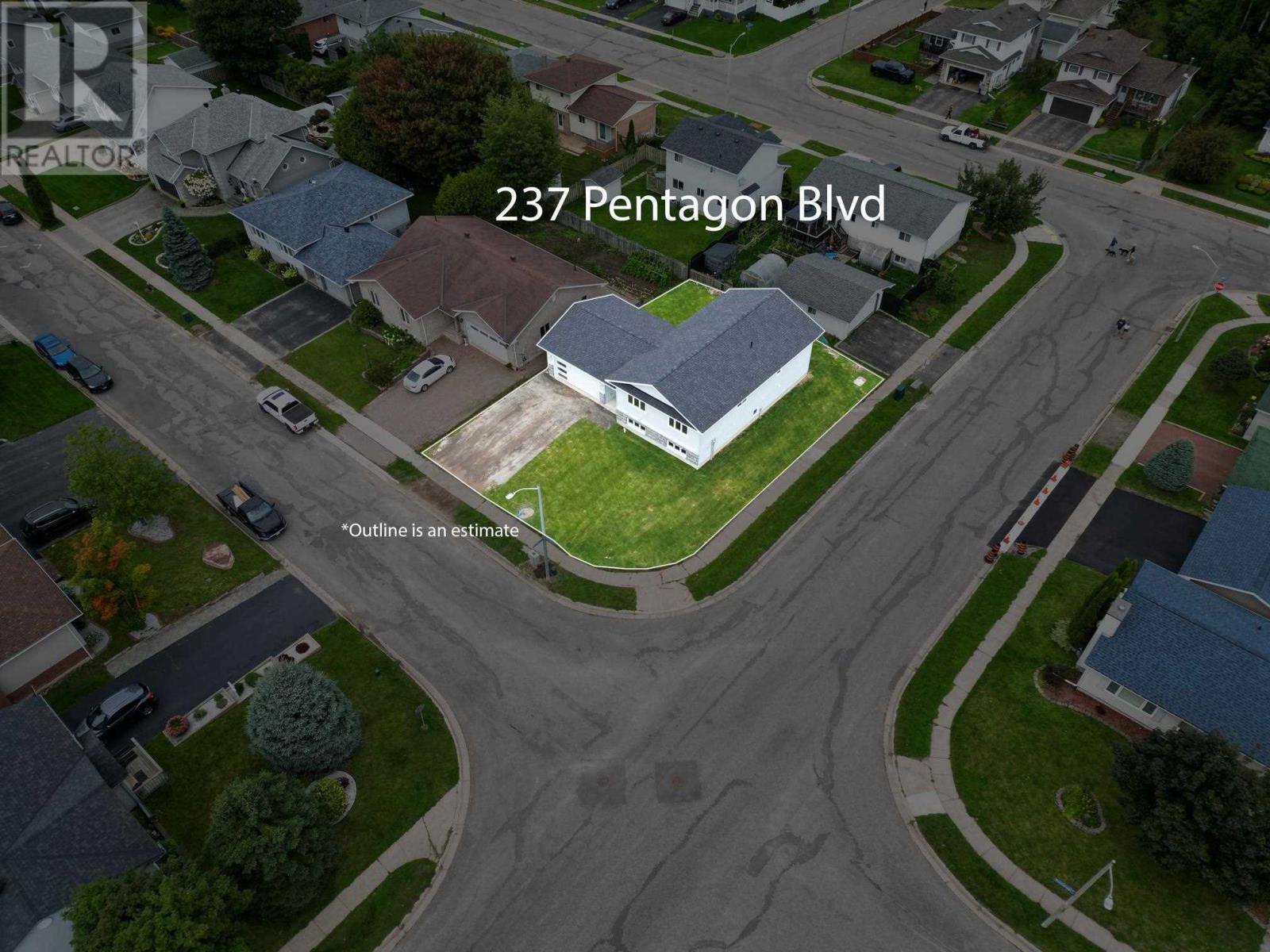 237 Pentagon Blvd Property Photo 10