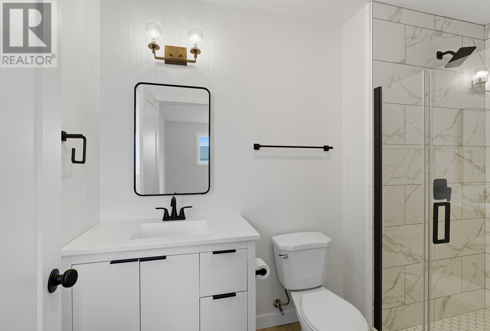237 Pentagon Blvd Property Photo 26