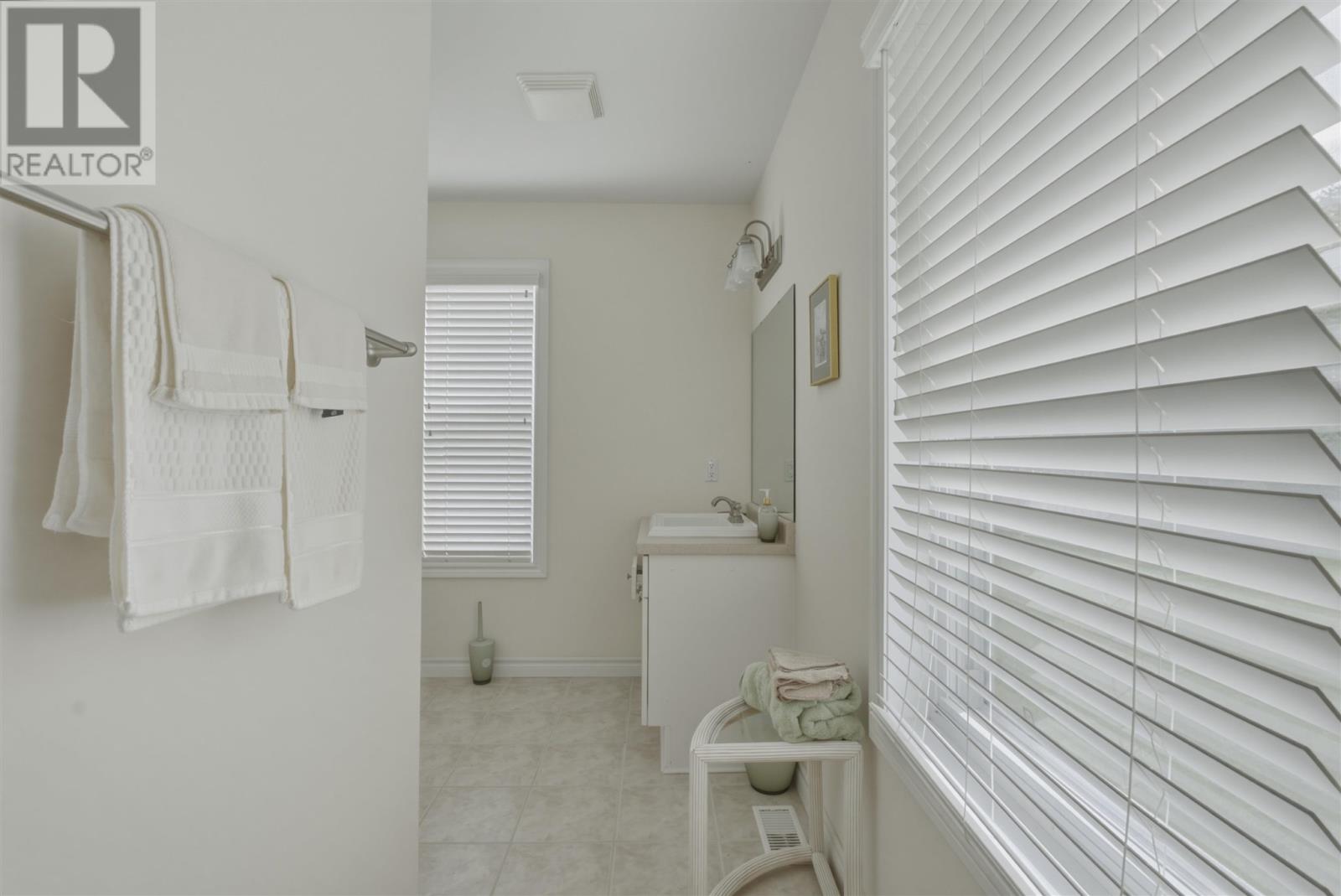 2129 Centre Line Rd Property Photo 12