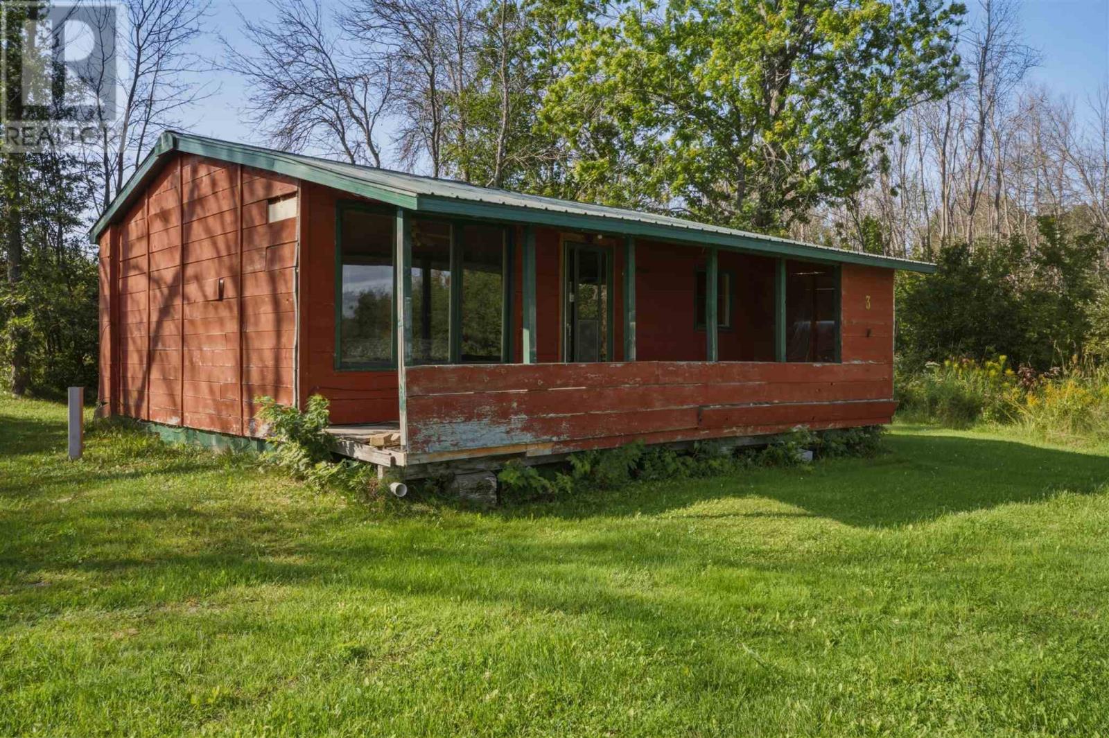 2129 Centre Line Rd Property Photo 48