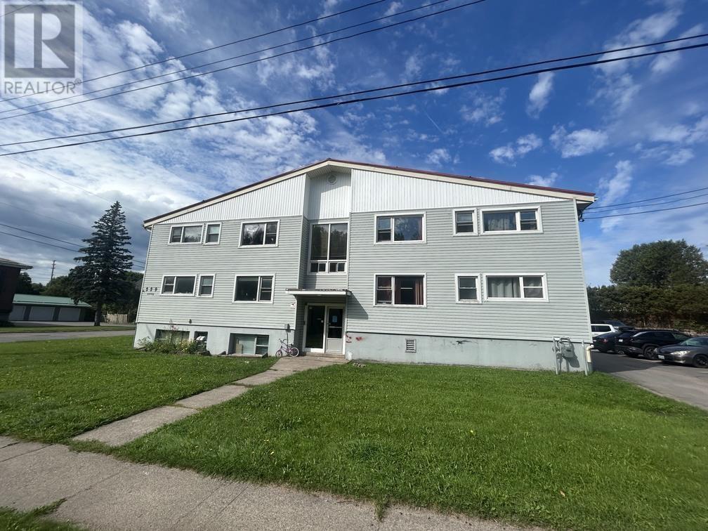 229 Upton RD