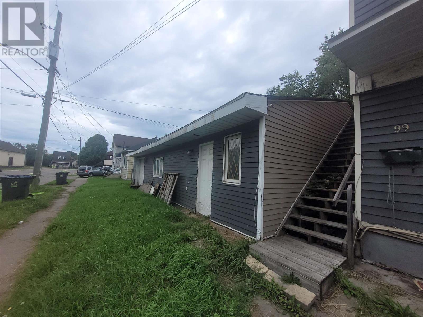99 Letcher St Property Photo 3