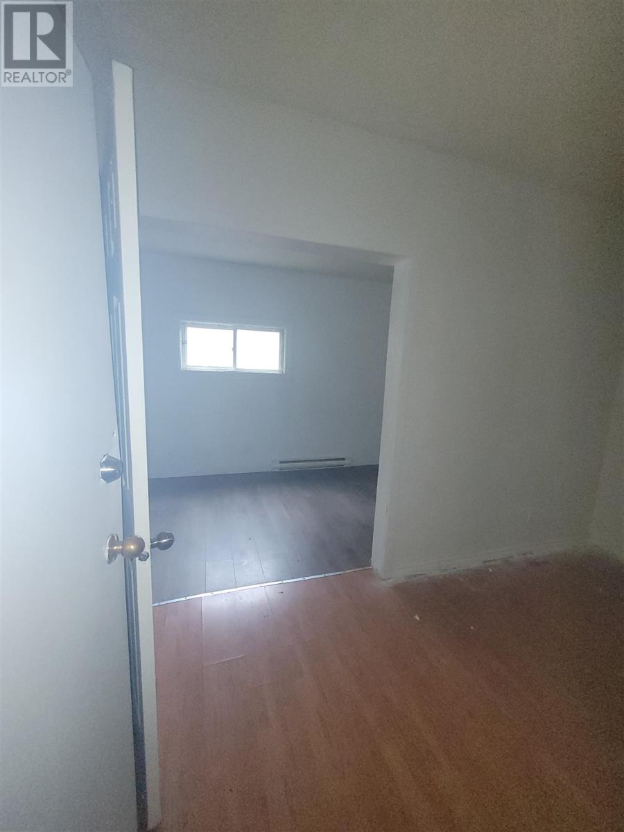 99 Letcher St Property Photo 18