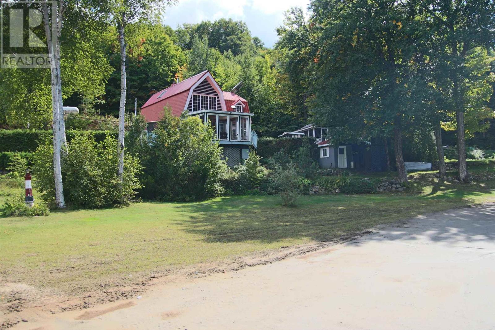 7 Weckstrom Lake Property Photo 27