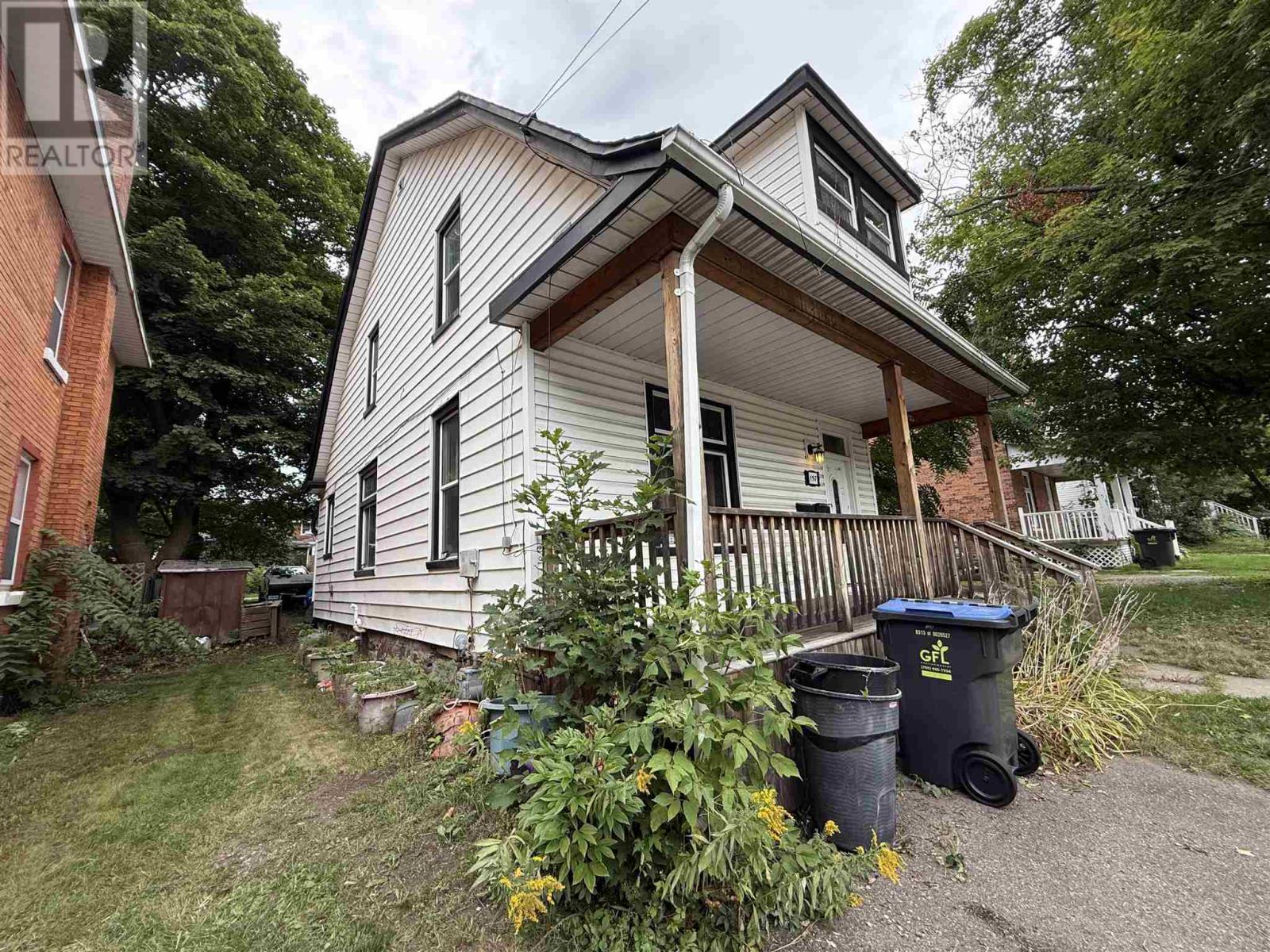 157 Church St Property Photo 4