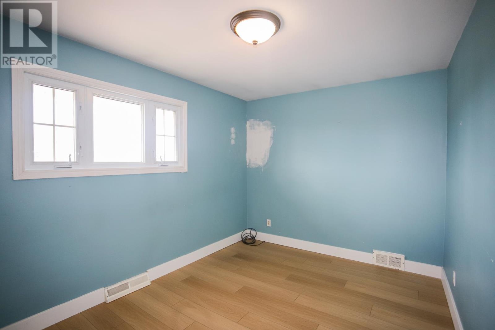 382 Farwell Ter Property Photo 21
