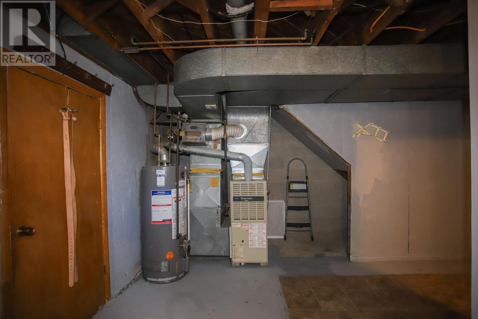 382 Farwell Ter Property Photo 30