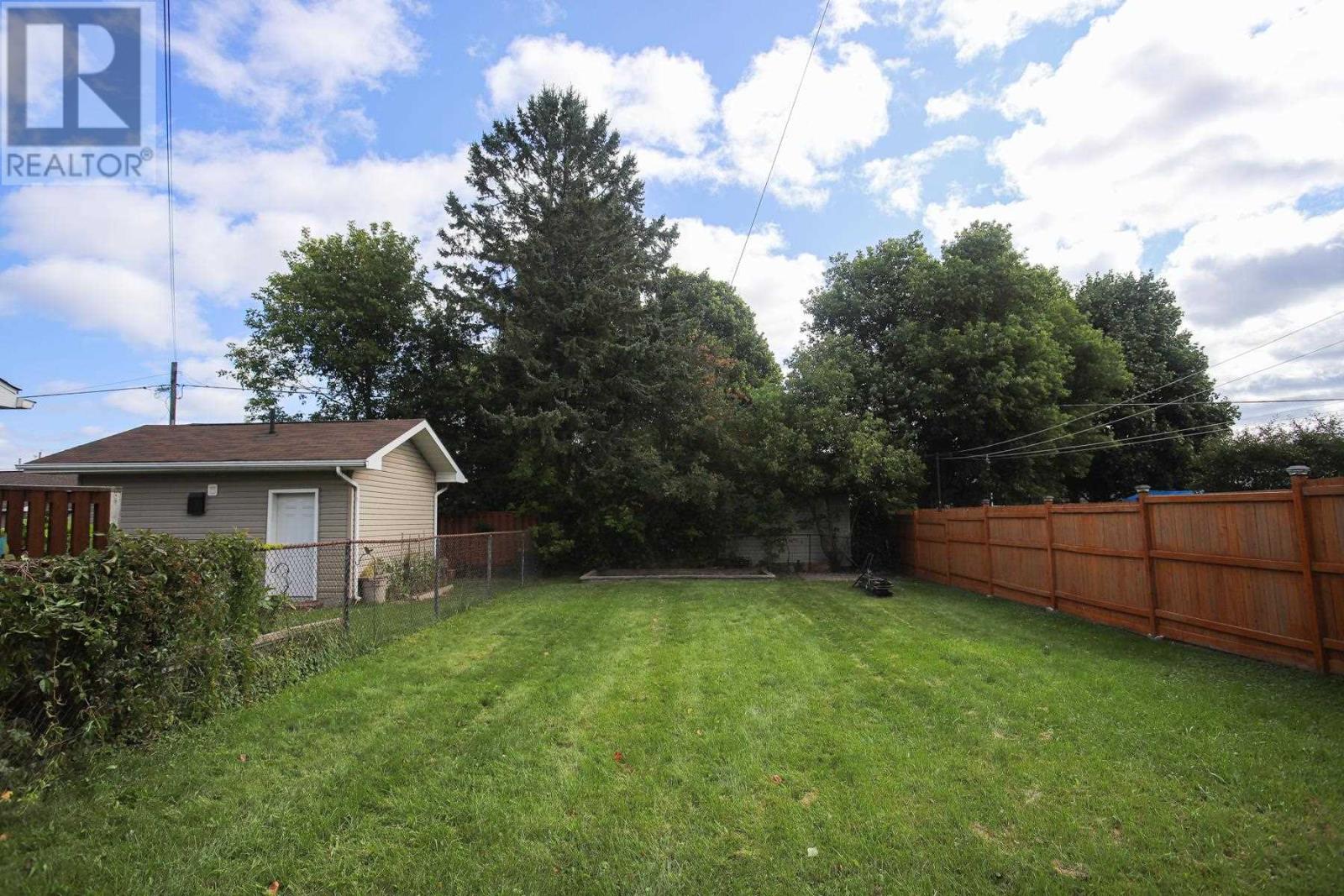 382 Farwell Ter Property Photo 36