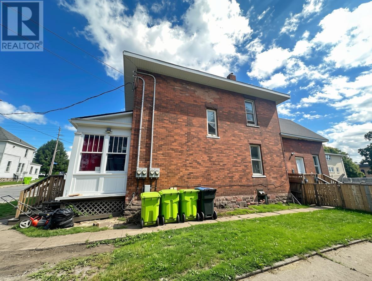 178 Mcdougald St Property Photo 3