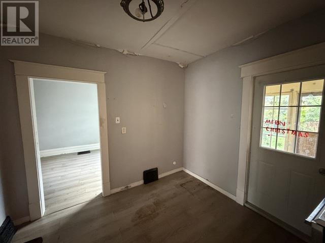246 St James St Property Photo 7