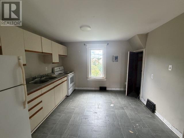 246 St James St Property Photo 17