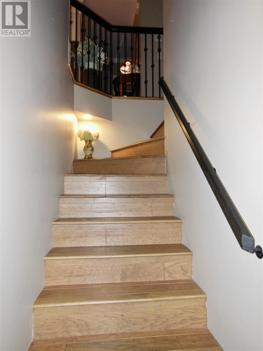 93 Crimson Ridge Dr Property Photo 31