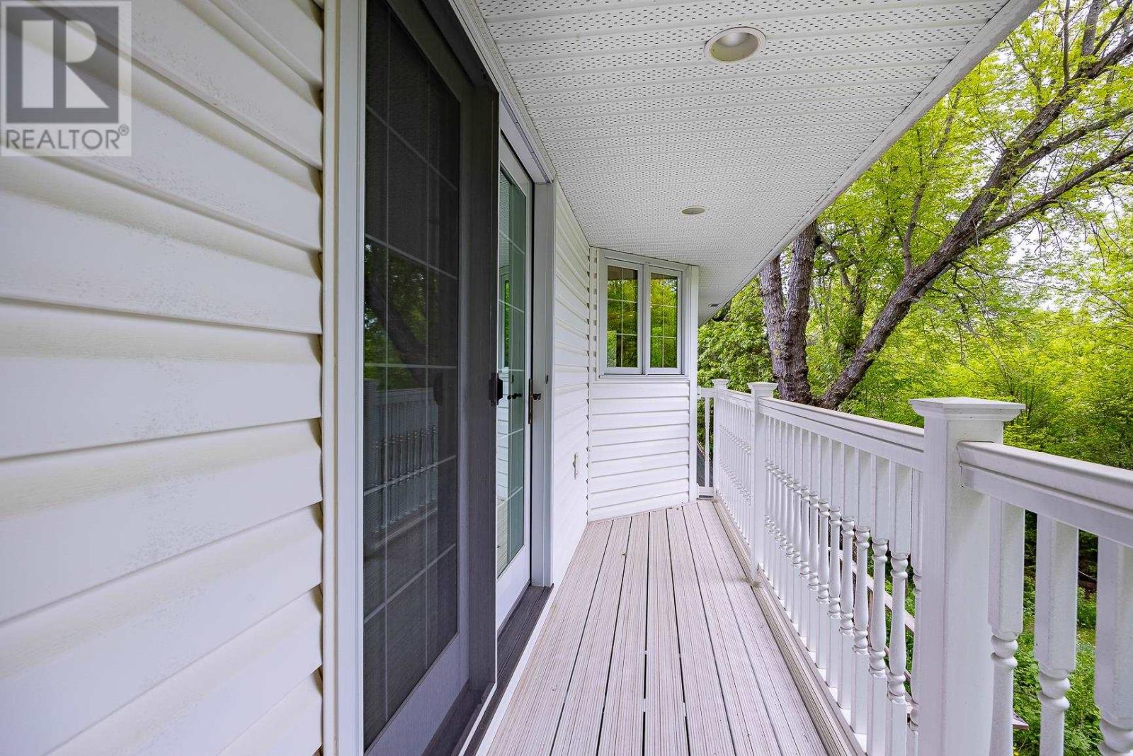 1115 Second Line West Property Photo 27