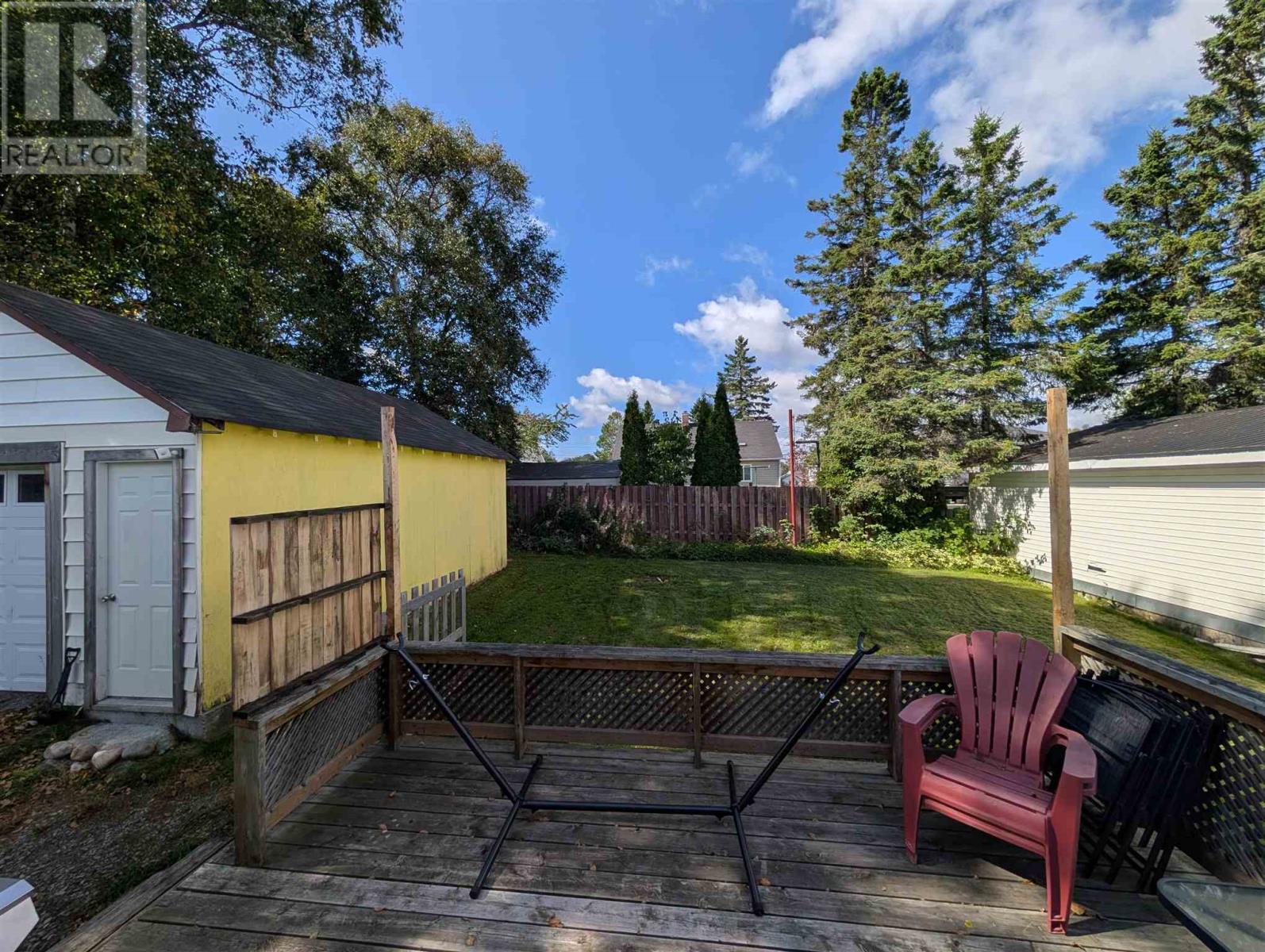 54 First Ave Property Photo 6