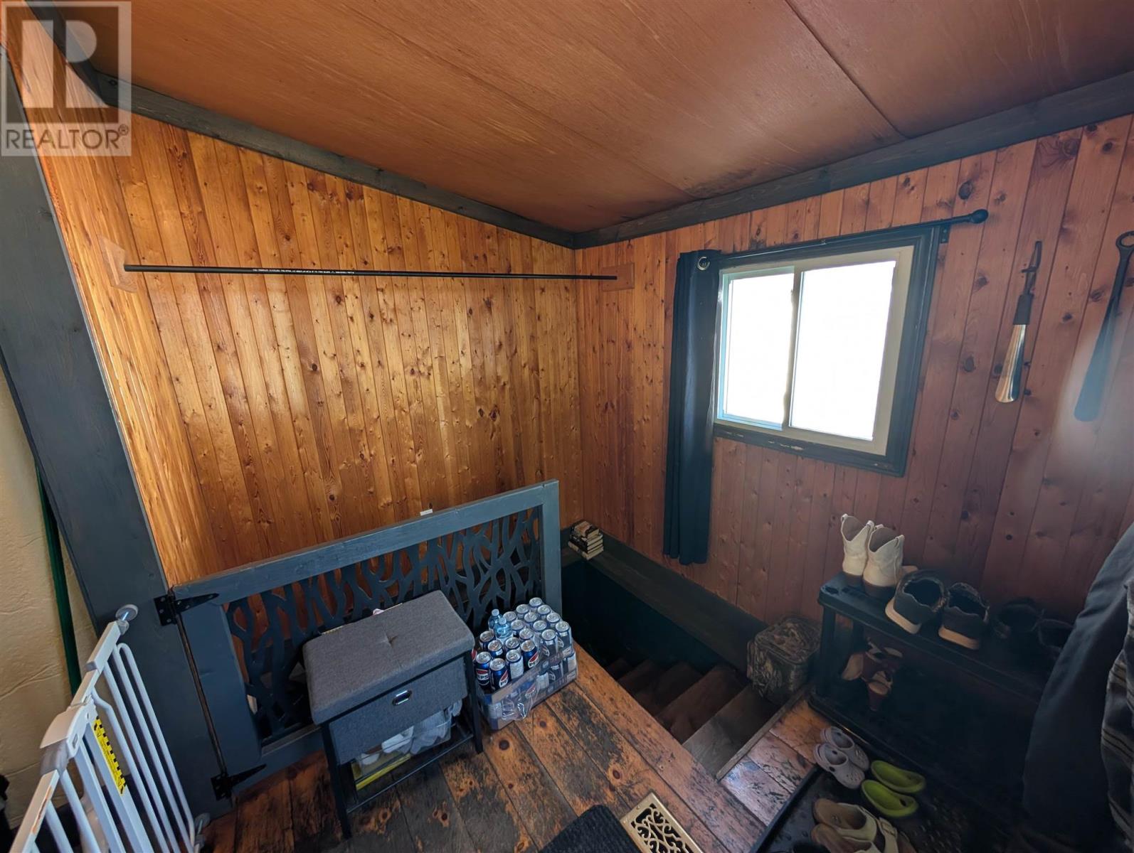 54 First Ave Property Photo 11
