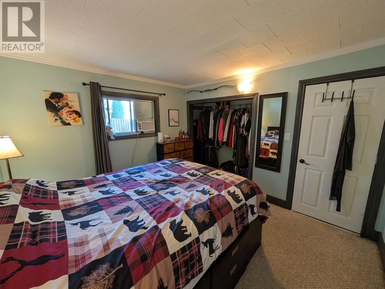 54 First Ave Property Photo 23