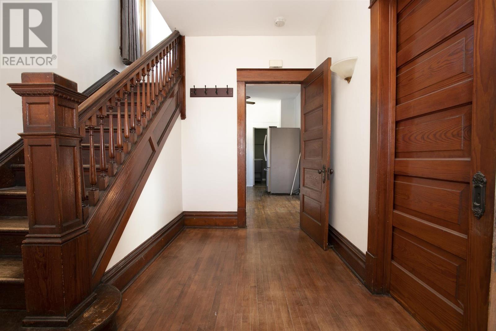 26 Wallace Ter Property Photo 15