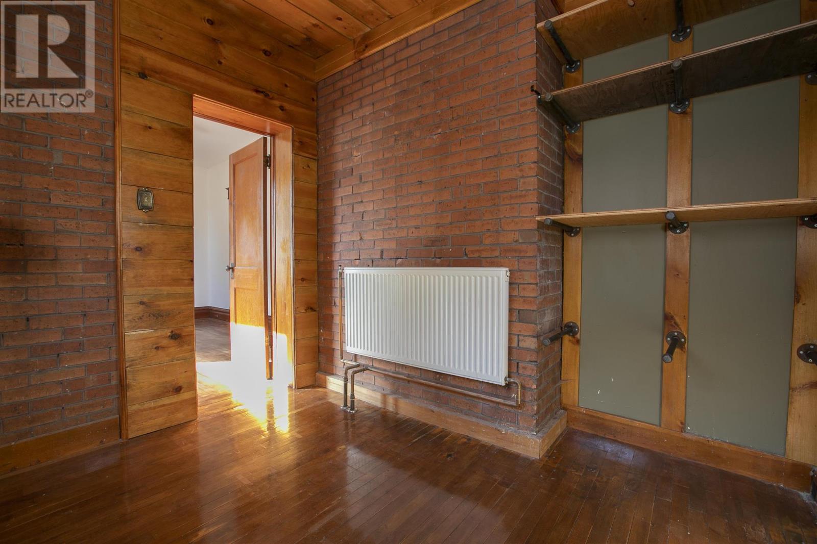 26 Wallace Ter Property Photo 26
