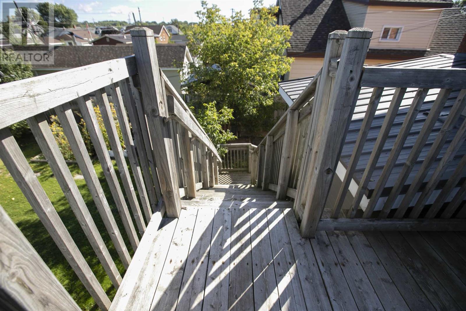 26 Wallace Ter Property Photo 34