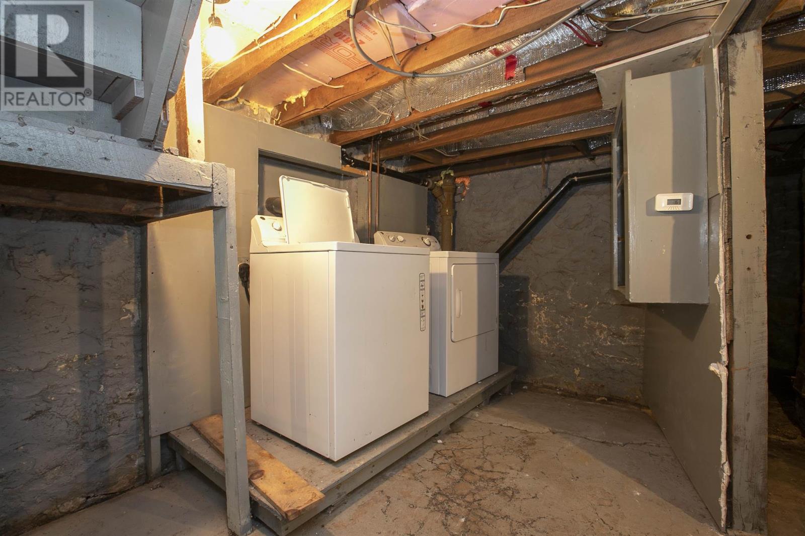 26 Wallace Ter Property Photo 50