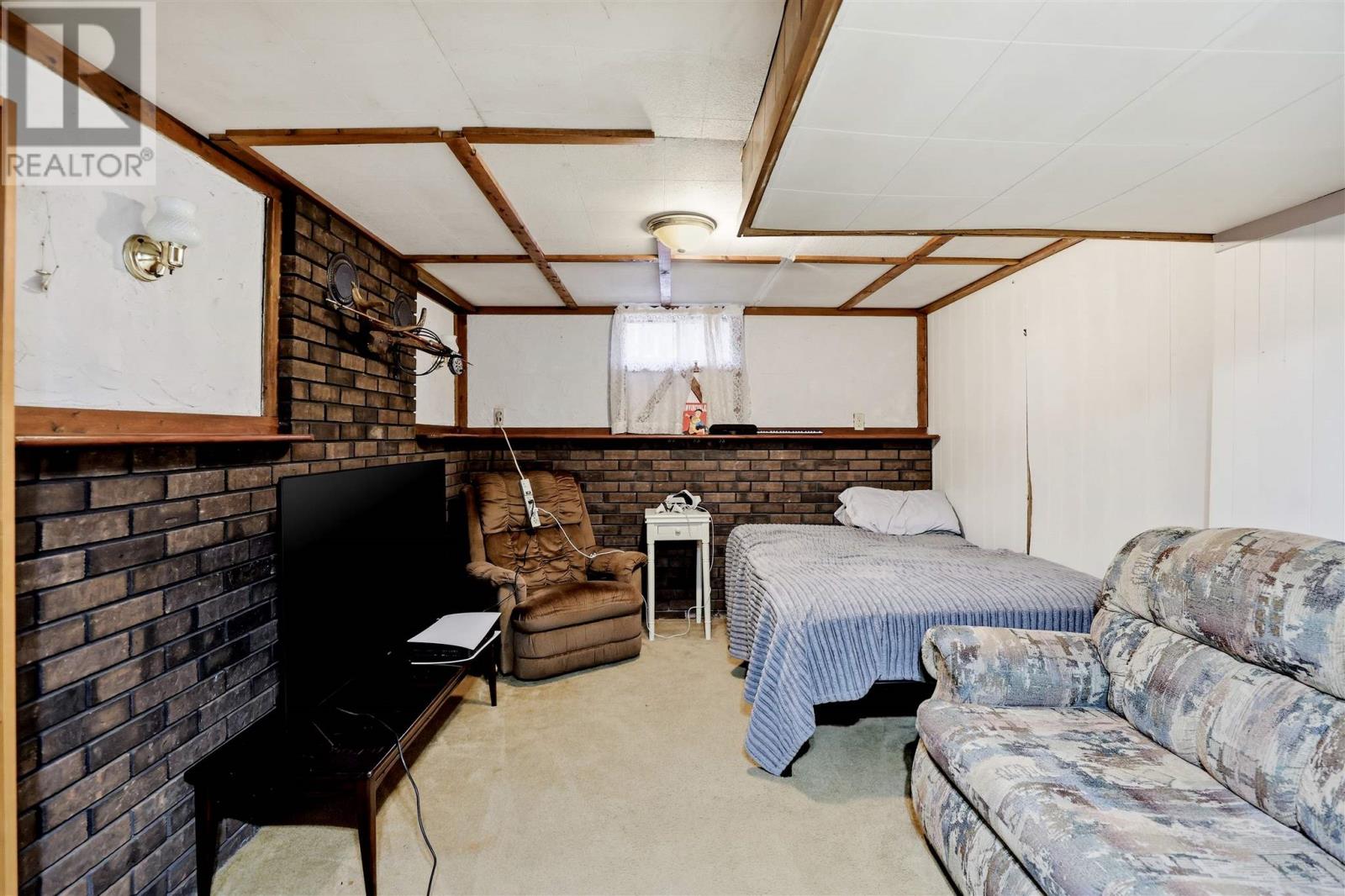 189 Church St Property Photo 16