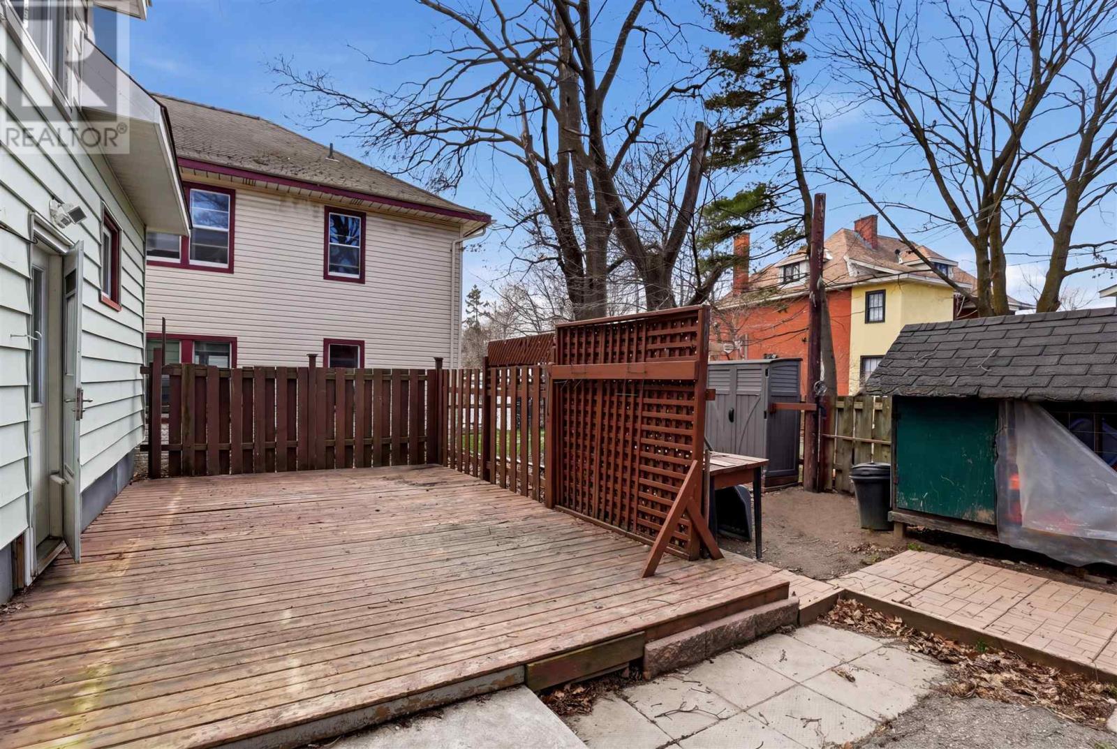 189 Church St Property Photo 23