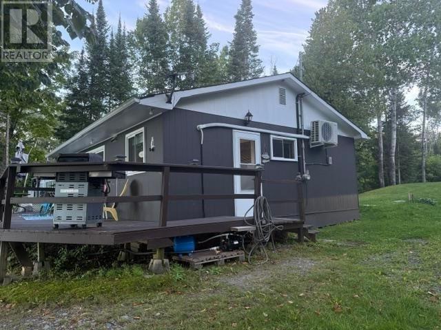 408 12th Line Property Photo 2