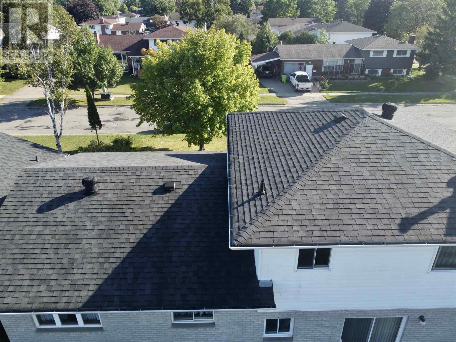 62 Laronde Ave Property Photo 45