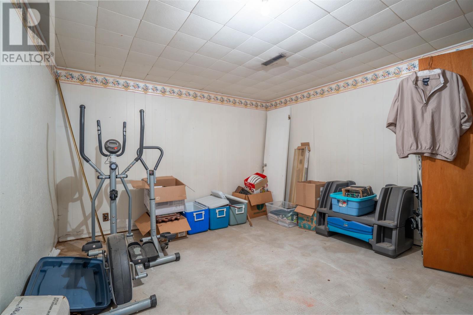 151 Chicora Cres Property Photo 27