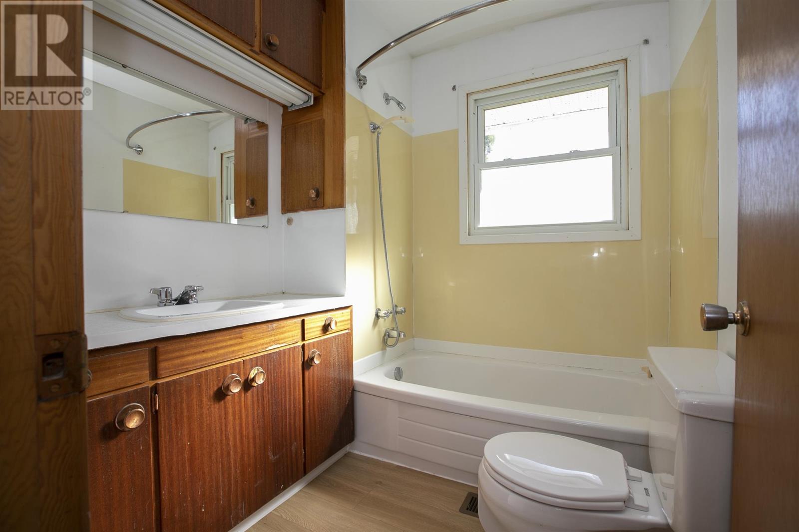 17 Prout St Property Photo 33