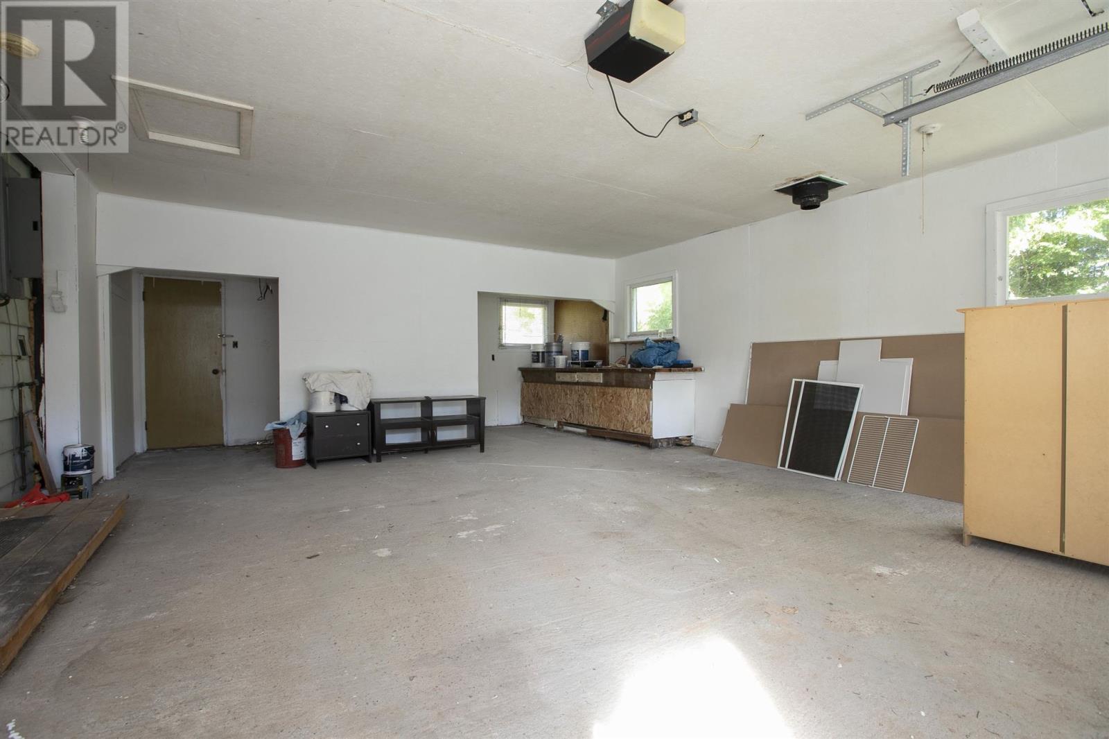 17 Prout St Property Photo 35
