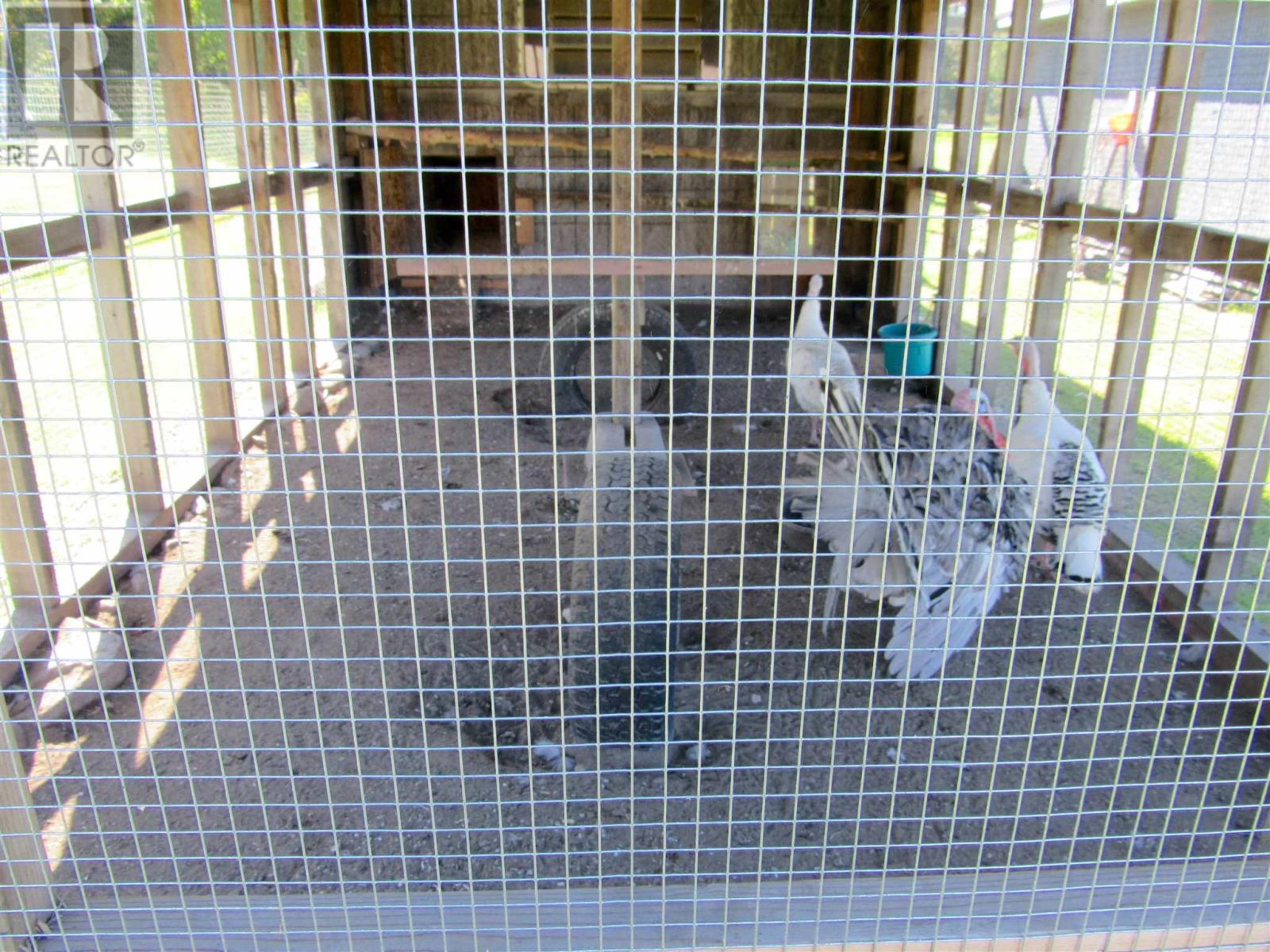76 Chiblow Lake Rd Property Photo 39