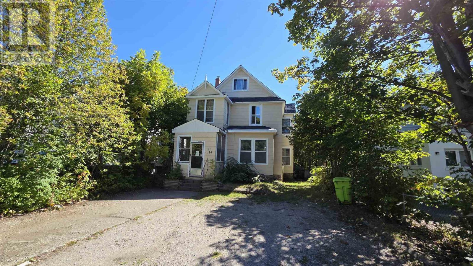 172 Pim St Property Photo 1