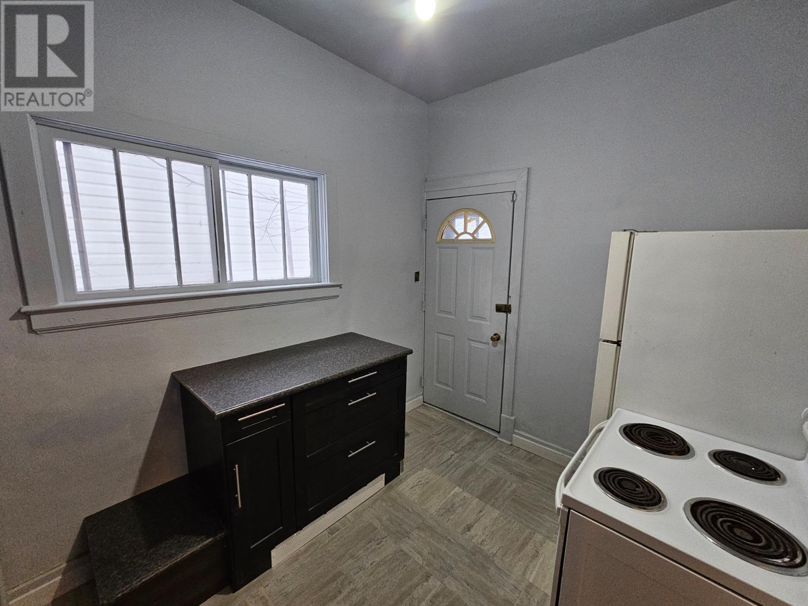 172 Pim St Property Photo 5